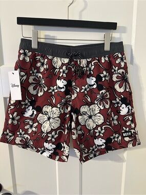NWT Neff Disney Men’s Burgundy Floral Mickey Volley Shorts SZ SMALL